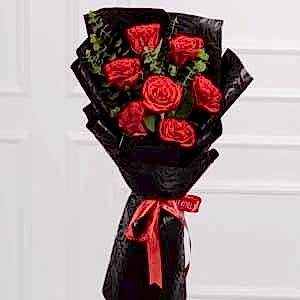 7 Red Roses Bouquet