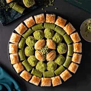 Special Pistachio Baklava Tray 1.5 kg