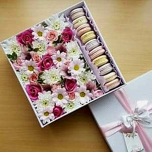 Flowers With Cute Macarons