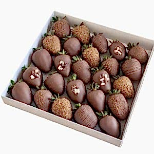 Chocolate covered strawberries in Istanbul