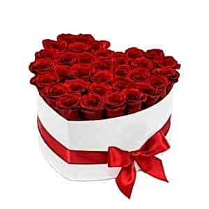 Everlasting Heart of Roses